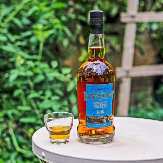 Daviess County Kentucky Straight Bourbon Whiskey