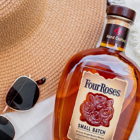 Four Roses Small Batch Kentucky Straight Bourbon Whiskey