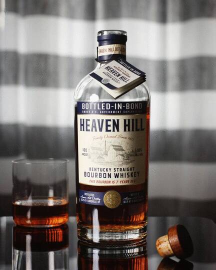 Heaven Hill Distilleries 7 Year Old Kentucky Straight Bourbon Whiskey