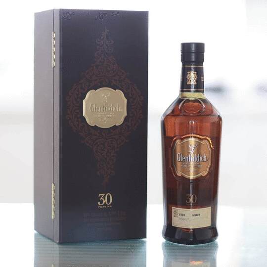 Glenfiddich 30 Year Old Single Malt Scotch Whisky Leather Box