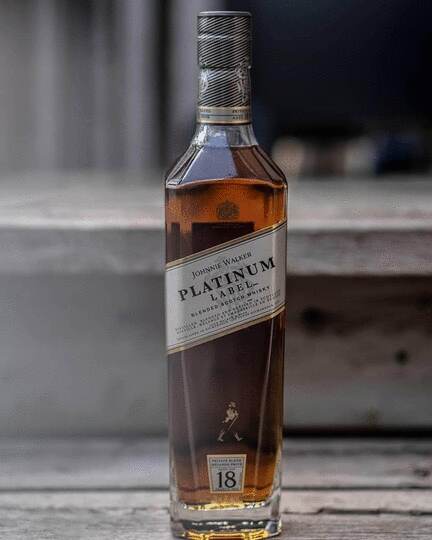 Johnnie Walker Platinum Label 18 Year Old Blended Scotch Whisky