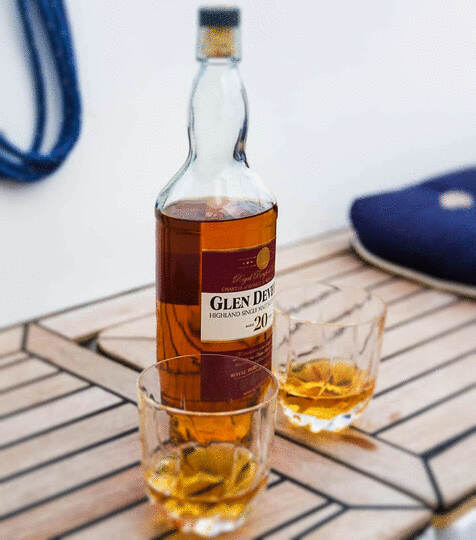 Glen Deveron Royal Burgh Collection 20 Year Old Single Malt Scotch Whisky