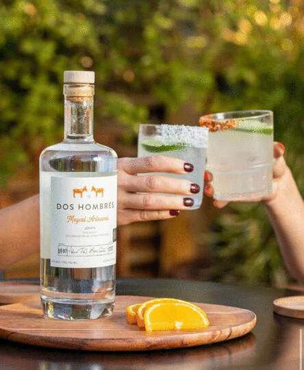 Dos Hombres Mezcal Joven Artesanal