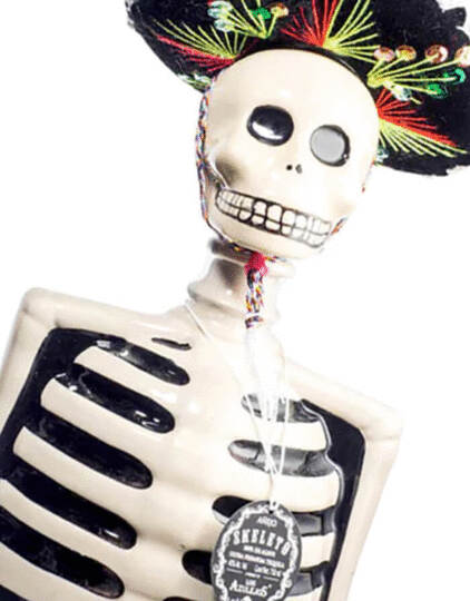 Los Azulejos Skeleto Skelly Anejo Tequila