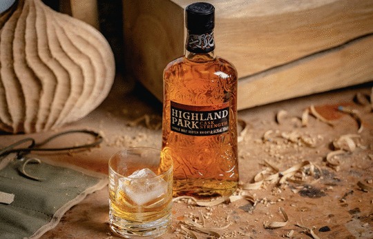 Highland Park Cask Strength Single Malt Scotch Whisky