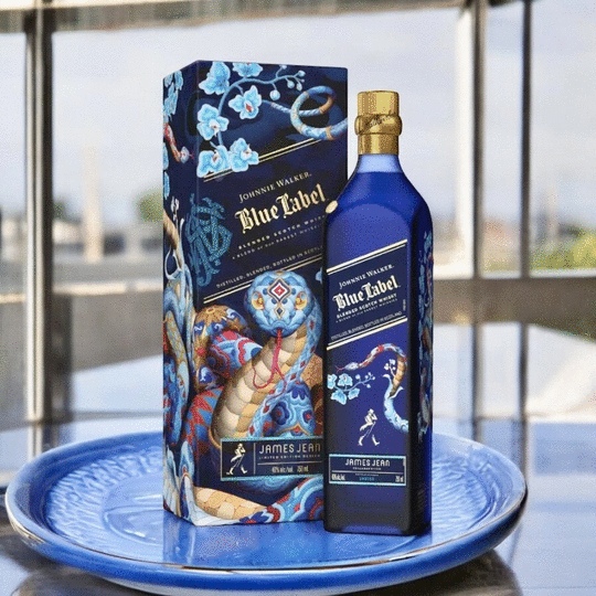 Johnnie Walker Blue Label Limited Edition Year Of The Snake Blended Scotch Whisky