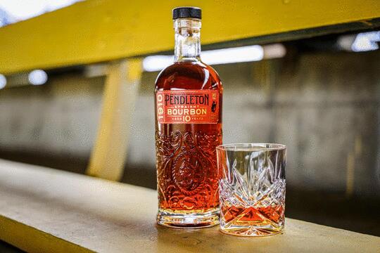 Pendleton 1910 Aged 10 Year Old Straight Bourbon Whisky