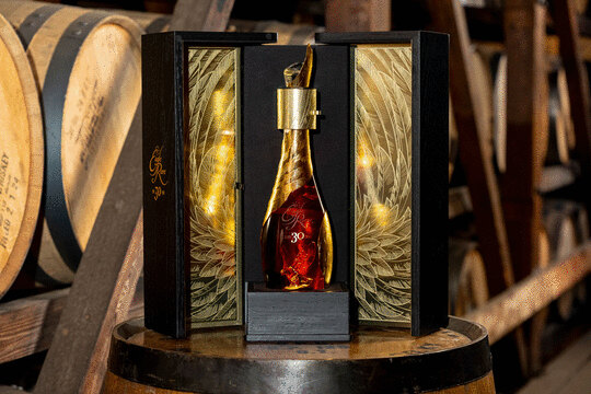Eagle Rare 30 Year Old Kentucky Straight Bourbon Whiskey